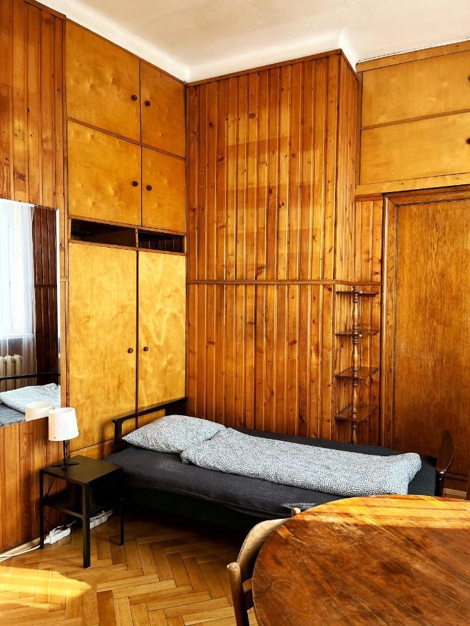 Apartament Studio Retro Next To The Market Square In Kraków Zewnętrze zdjęcie